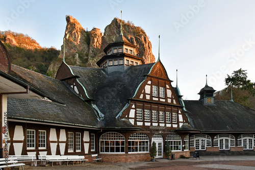 kurmittelhaus vor dem fels rheingrafenstein in bad münster am stein-ebernburg photo