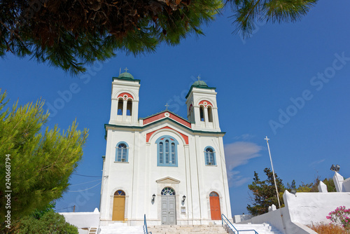 Église à Naousa, Paros, Cyclades, Grèce à Naousa, Paros, Cyclades, Grèce
