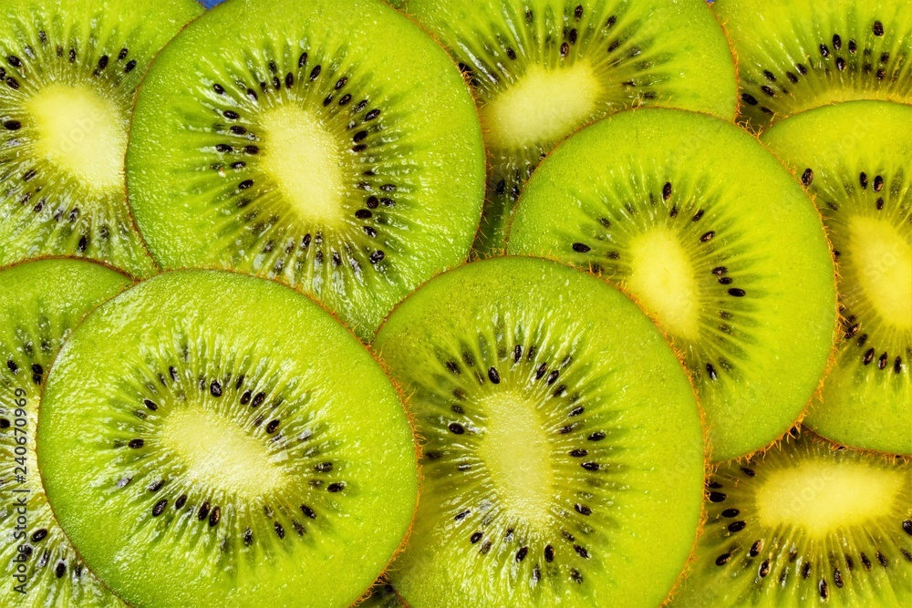Kiwi useful delicacy berry is eaten fresh, ripe flesh green or yellow, used for the preparation of marinades, sauces, jelly, jam, liqueurs, wine. Filling for cakes and pies. Kiwi useful delicacy berry is eaten fresh, ripe flesh green or yellow, used for the preparation of marinades, sauces, jelly, jam, liqueurs, wine. Filling for cakes and pies.