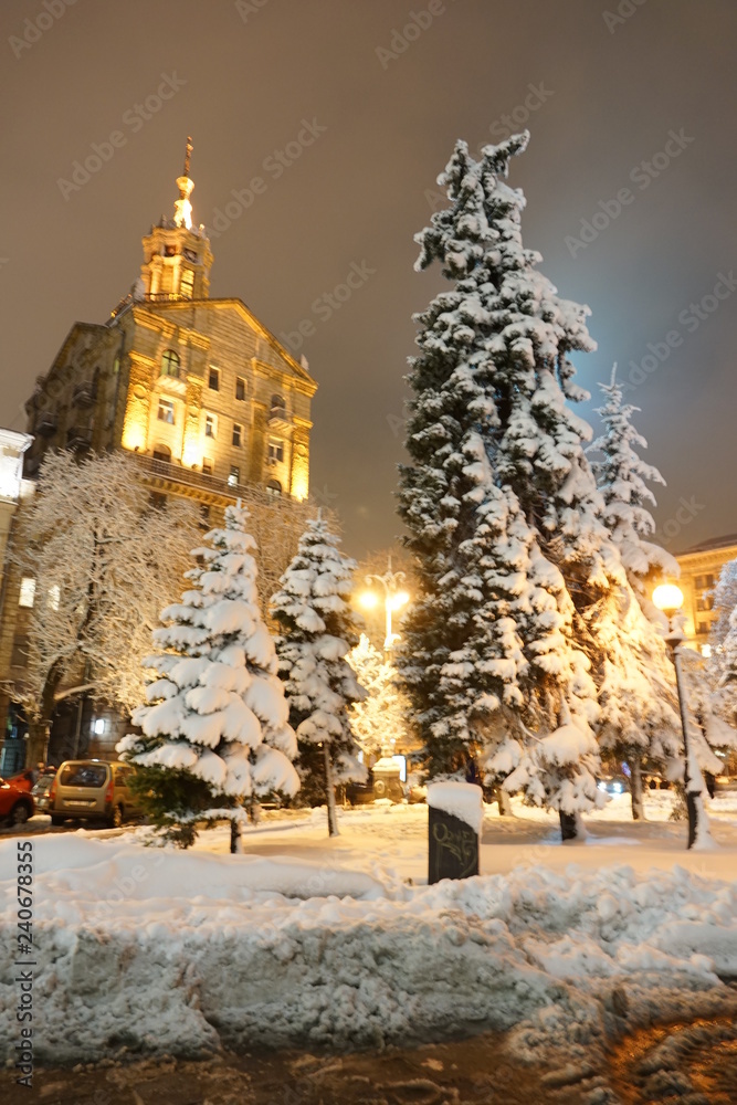 Obraz premium Beautiful snowy winter in Kiev, Ukraine, Independence Square