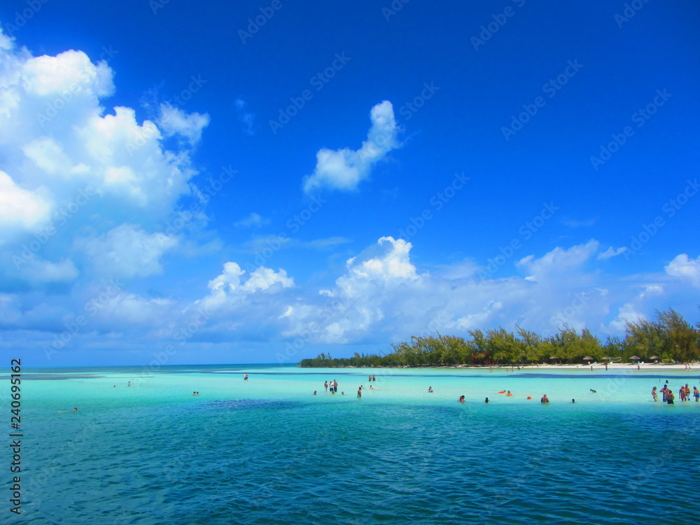 Fototapeta premium Cayo coco cuba beach island - La plage, la mere à Cayo coco