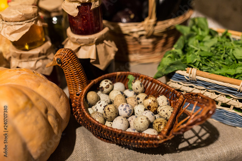 quail eggs to farm market