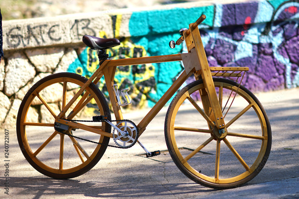 Working bicycle made with wood Working bicycle made with wood