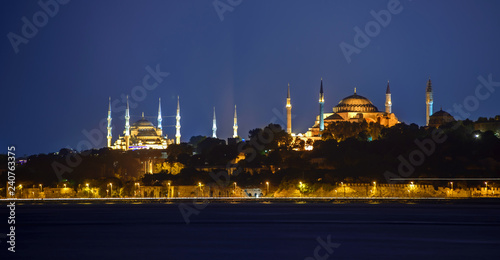 Φωτογραφία Historical peninsula of Istanbul at sunse