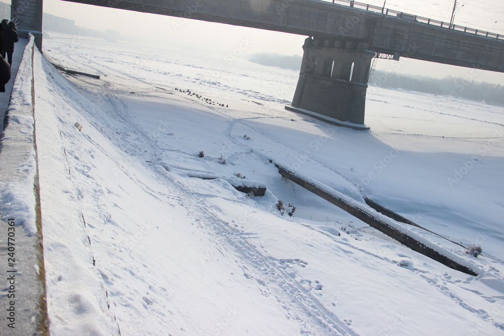 Obraz premium Зима на реке