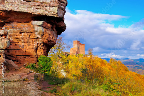 Trifels Burg im Herbst im Pfälzer Wald - castle Trifels in Palatinate Forest photo