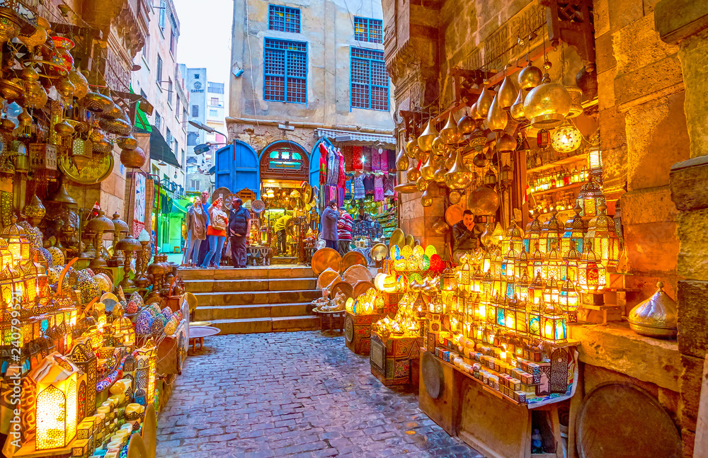 Fototapeta premium Jasne lampy arabskie, Kair, Egipt