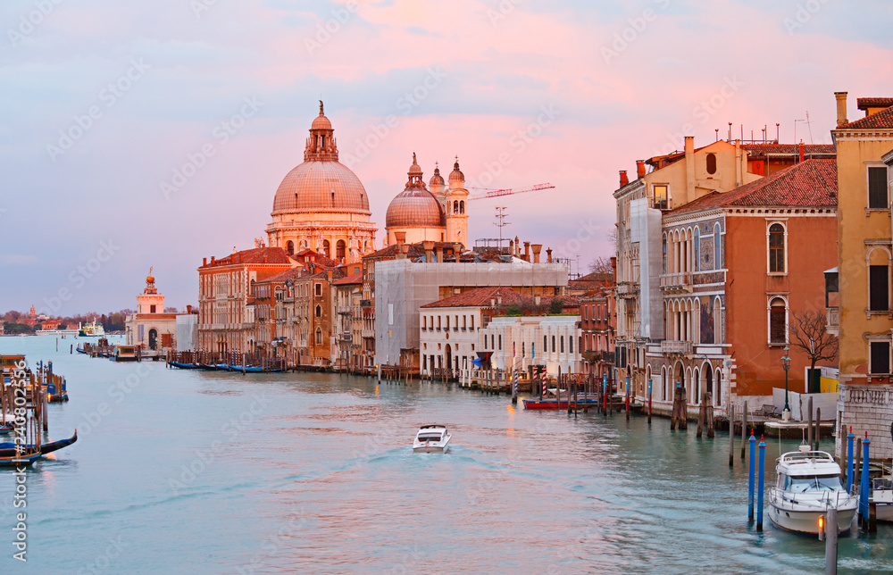 Obraz premium Kanał Grande o zachodzie słońca, Wenecja
