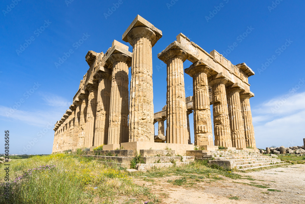 Temple of Hera (Temple E) was built about 470 to 450 BC. It's the most famous building of Selinunte Archaeological park, Castelvetrano, Trapani Province, Sicily, Italy
