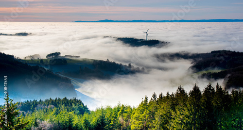 Blick vom H  nersedelturm in Freiamt auf die im Nebel liegende Rheinebene