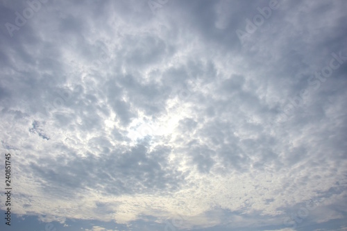 Bewölkt, Wetterumschwung, Schlechtwetterfront über dem Meer