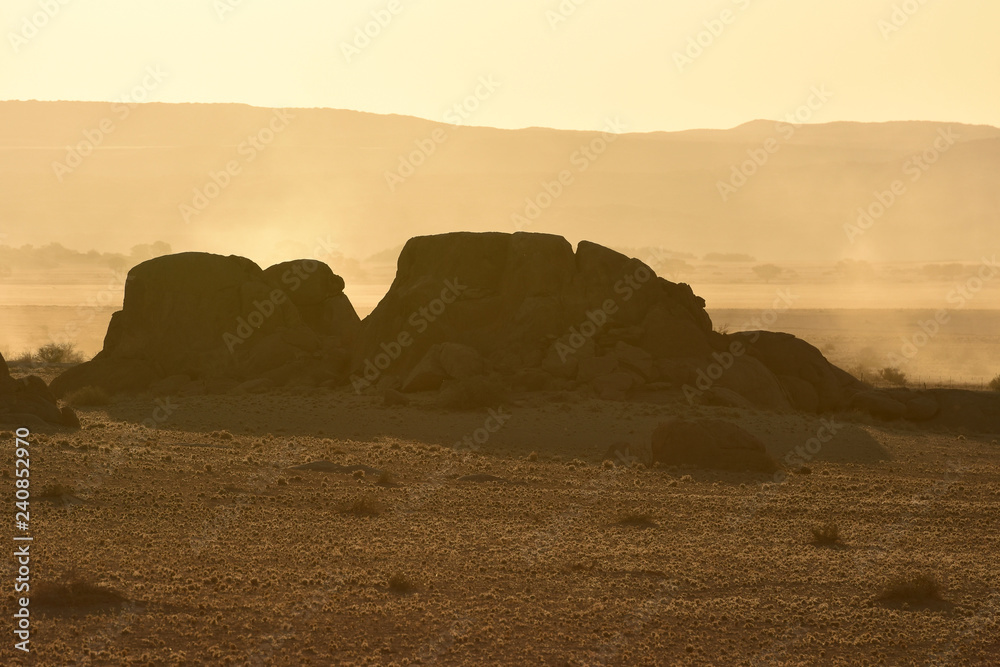 Sonnenuntergang bei Sesriem im Namib-Naukluft Nationalpark in Namibia