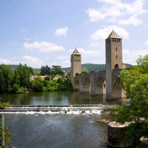 Europe, France, Midi Pyrenees, Lot, Cahors, Lot River, the historic Pont Valentre fortified bridge