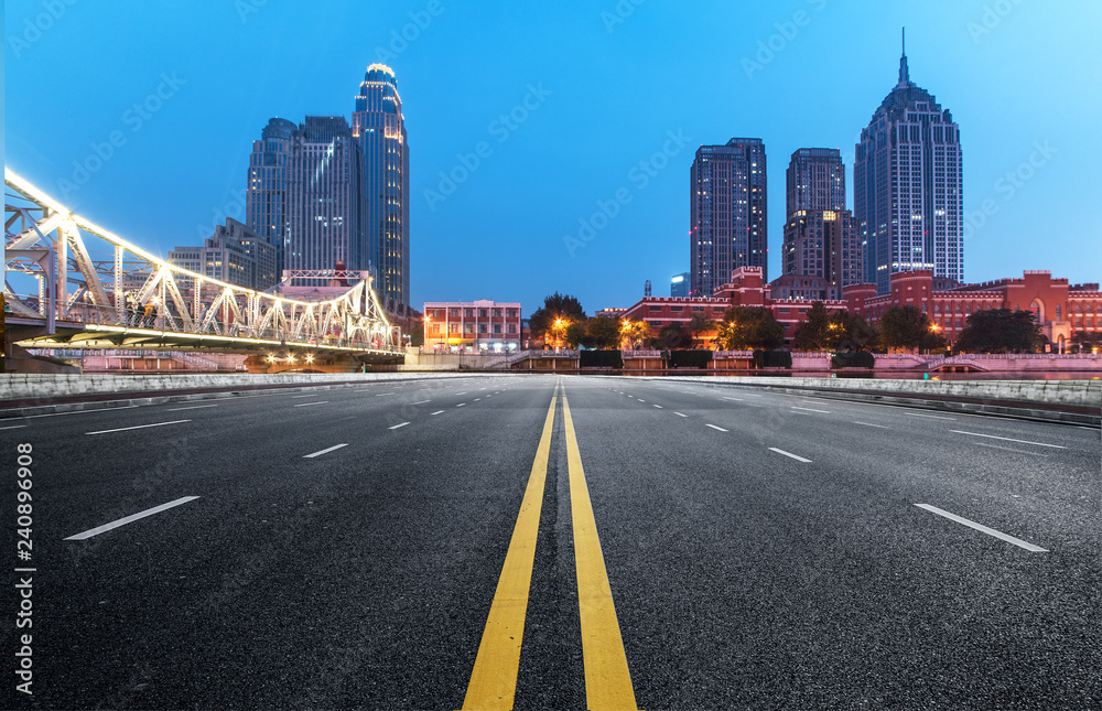 Fototapeta premium Expressway and Modern Urban Architecture in Tianjin, China