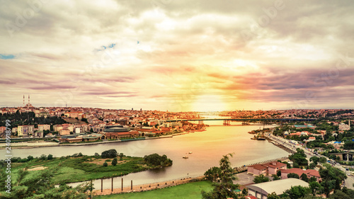 Leinwand Poster Panoramic view of Istanbul from Eyup-Pierre Loti point, Turkey