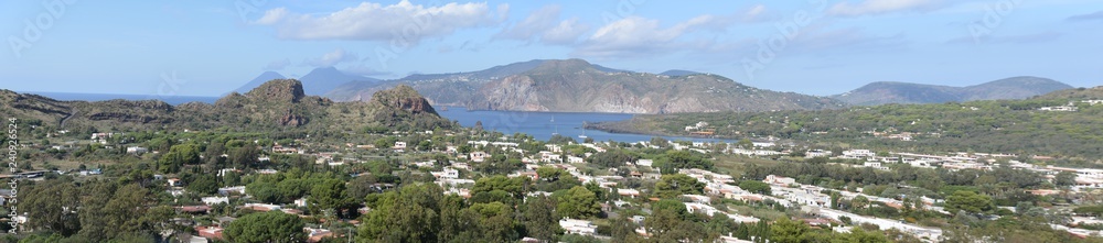 Panorama: Vulcano und Lipari