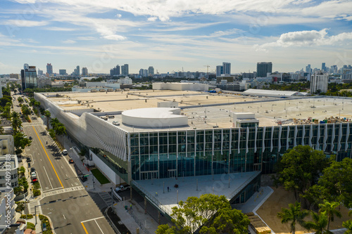 Bilde på lerret Aerial image Miami Beach Convention Center