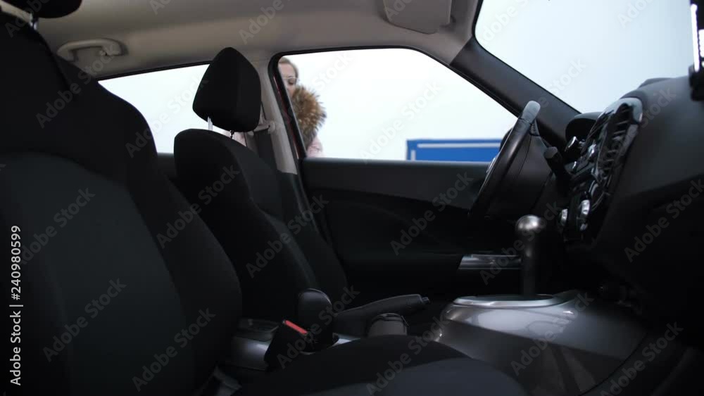 The girl is very cold. She quickly gets into the car, turns it on, gets warm and leaves 4K Slow Mo