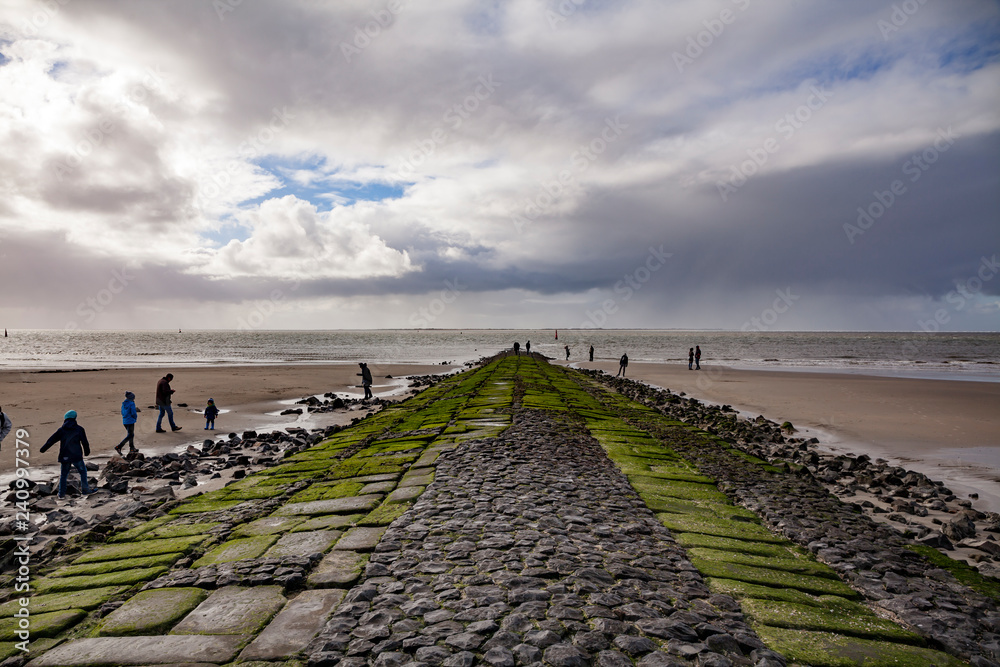 Fototapeta premium Norderney - Wellenbrecher