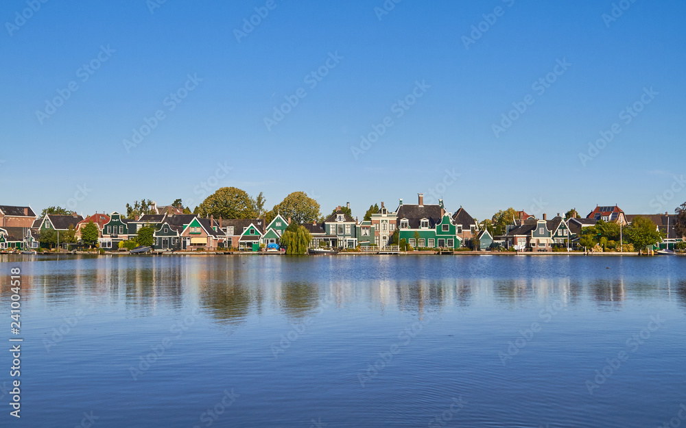 Beautiful Hauses in the river of netherlands