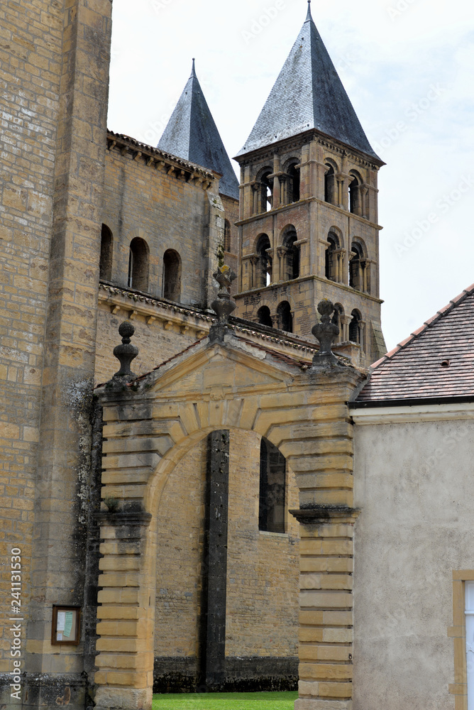 église de Parray le Monial