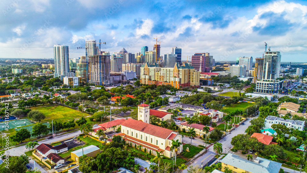 Fototapeta premium Fort Lauderdale, Florida, USA Skyline Aerial