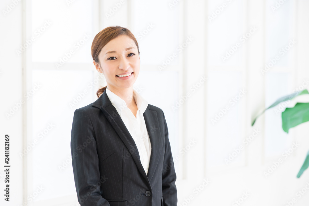 ビジネスウーマン