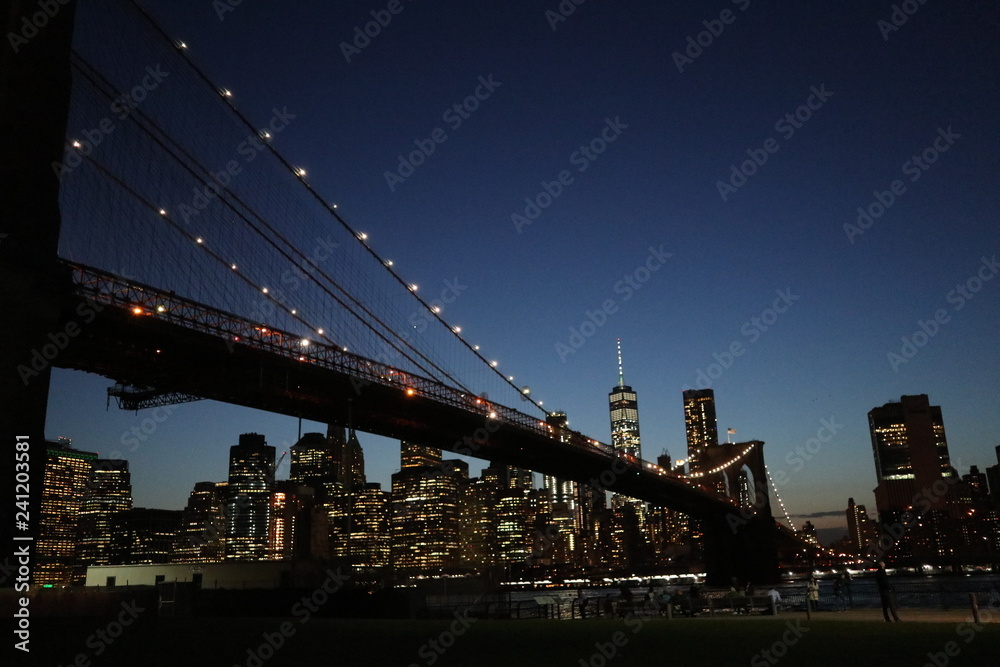 ブルックリン　橋　夜景