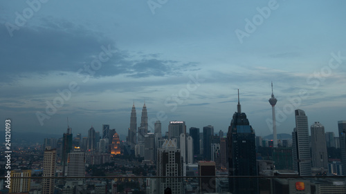 Canvas Print Cityscape view of Kuala Lumpur, Malaysia, at dusk with neon lights