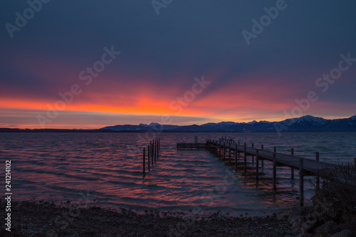 Tolles Morgenrot am Chiemsee
