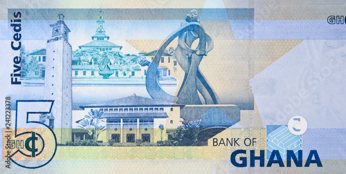 Foto University of Ghana on Ghana 5 cedi (2015) banknote, Ghanaian money currency clo