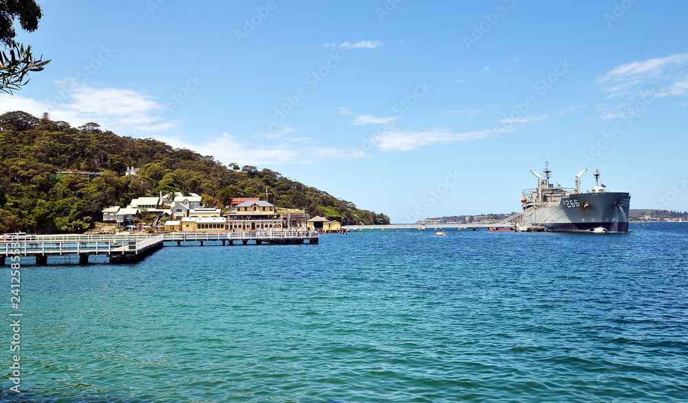 Fototapeta premium Chowder Bay beach in Sydney Harbour National Park, Australia