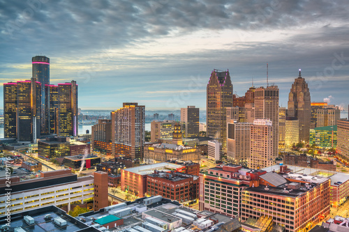 Detroit, Michigan, USA downtown skyline from above