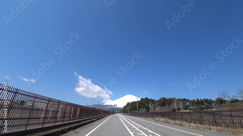 移動映像　富士山 3月（静岡県裾野市）富士山スカイライン 　県道152号 photo
