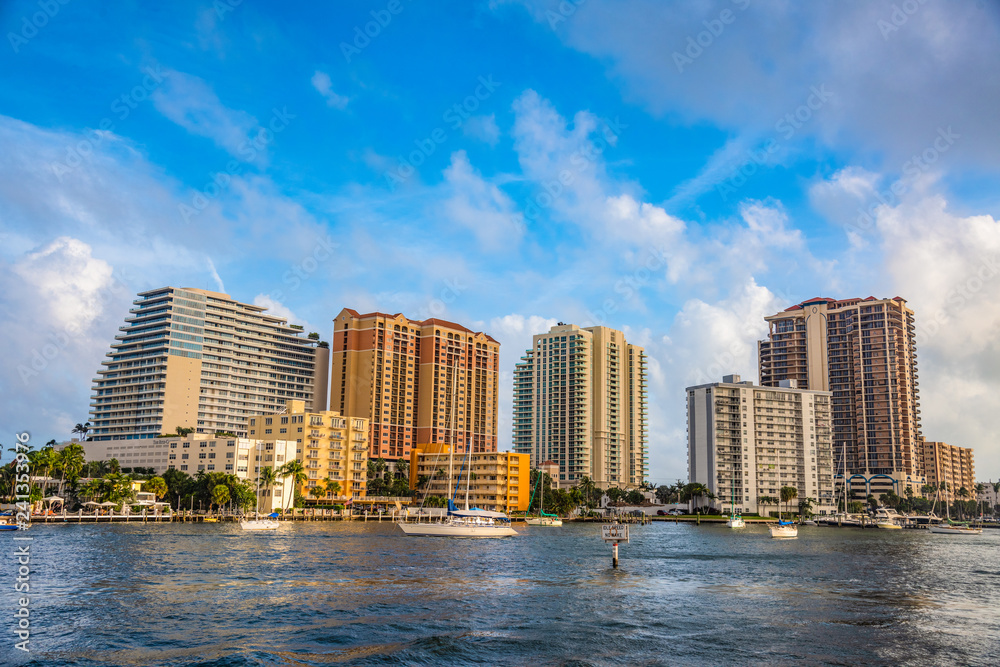 Obraz premium Intracoastal Waterway in Fort Lauderdale Florida