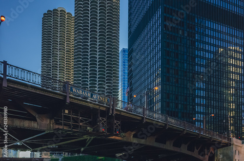 Wabash Avenue bridge and modern buildings in downtown Chicago, USA