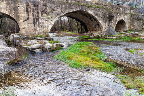 Puente sobre el rio Lozoya en el Ponton de la Oliva. Patones. Madrid. España. Europa.