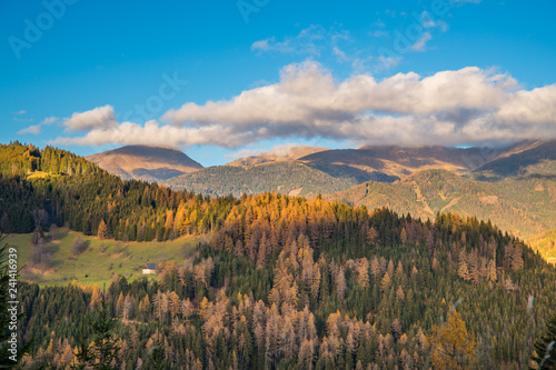 Herbstlich in den Bergen