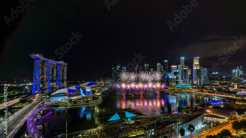 Singapore skyline at night ...