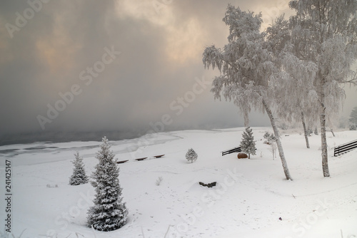  Yenisei River soars,minus 35 degrees Celsius.