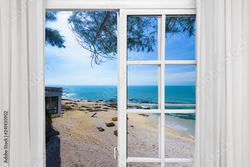 Ocean view window paradise