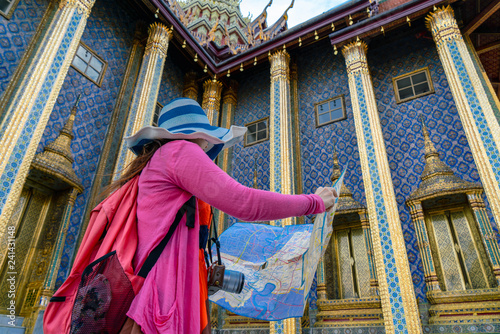 The Grand Palace is the most popular tourist. © Vee Tanaphot
