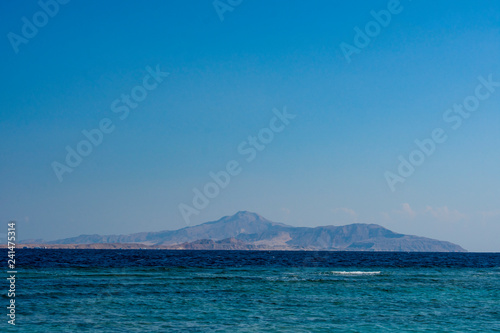 Beautiful view of the Red Sea and Tiran Island © Oleksii Bulavin