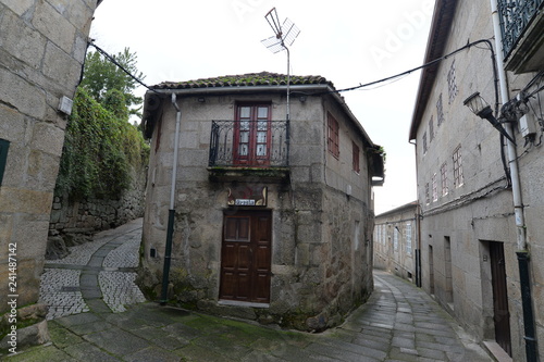 The old winding streets - Tui