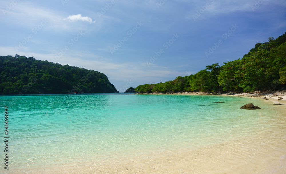 Fototapeta premium Beautiful beach in Thailand.