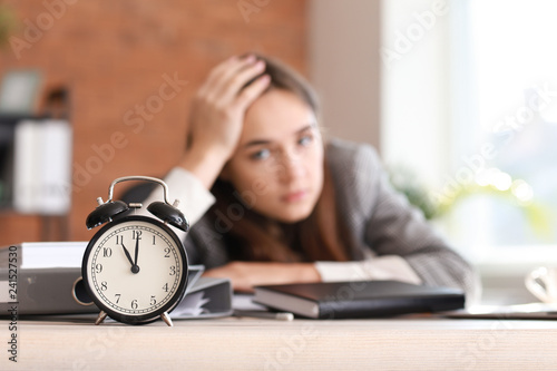 Stressed businesswoman miss...