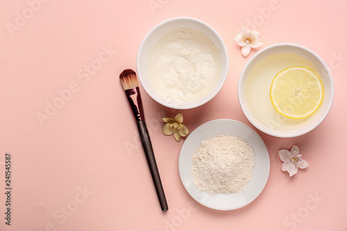 Composition with natural ingredients for facial mask on color background © Pixel-Shot