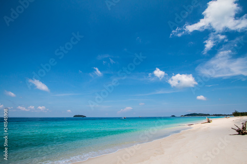 Koh Lipe Thailand © noppakit rattanathon