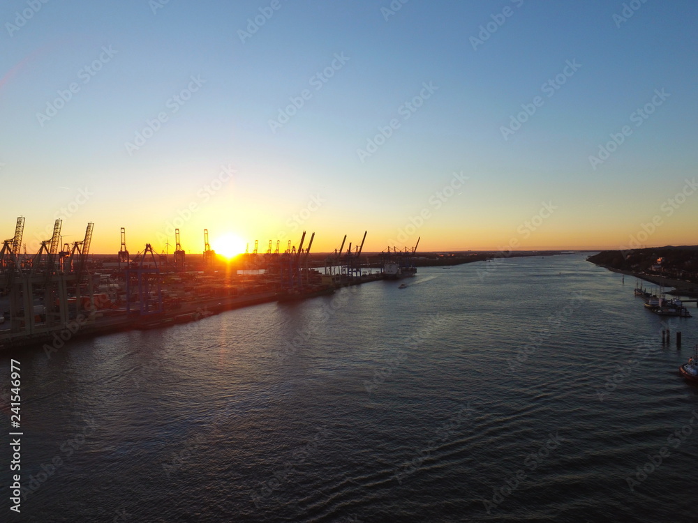 Sonnenuntergang Hafen