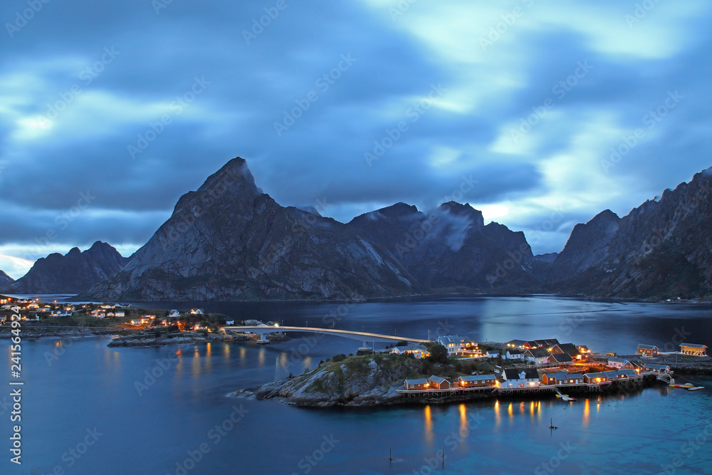 Naklejka premium Sakrisöy